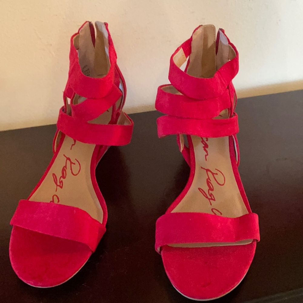 Size 10- low, wedge sandle in red swede.